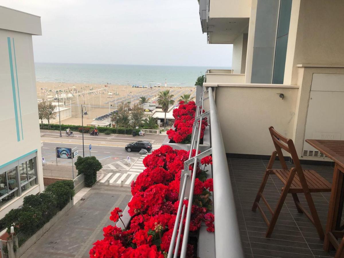 Brezza Da Mare Διαμέρισμα Ρίμινι Εξωτερικό φωτογραφία